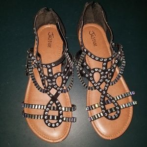 Justice sandals